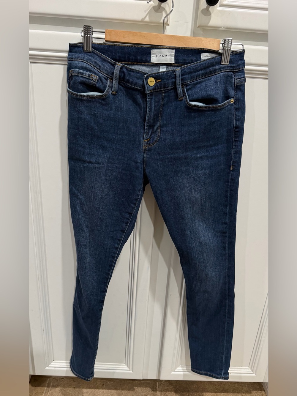 Frame Denim Women’s Skinny Jeans in Deep Indigo